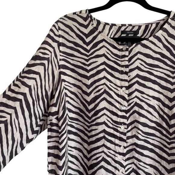 Tahari 100% Linen Animal Pattern Button Down Tunic Top, Size 1X - Picture 2 of 7